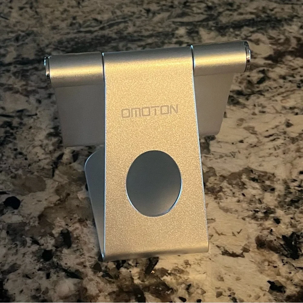 iPad/ Tablet stand holder. Angle adjustable. Aluminum. Excellent condition.